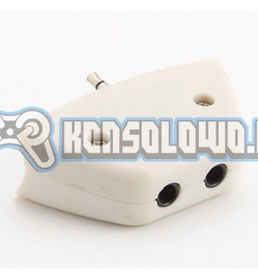 Earphone adapter for XBox 360 controller