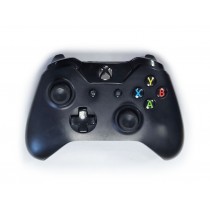 Bezprzewodowy pad kontroler Microsoft Xbox One Model 1697