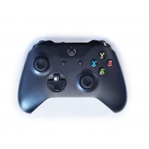 Oficjalny bezprzewodowy pad kontroler Microsoft Xbox One S Model 1708 Black Czarny